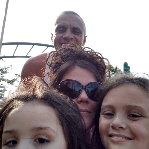 Meet your Posher, Heather - Picture 3 of 3